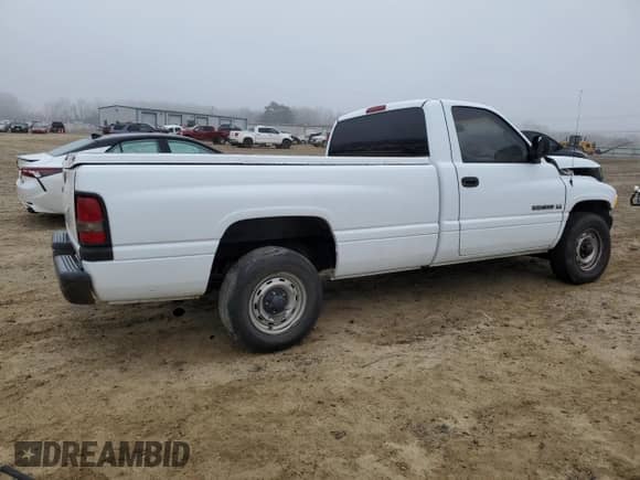 2000 Dodge 1500 Work Special с VIN 1B7HC16X4YS637929, выставлен на аукционе Copart как лот 43531415 с пробегом 184 641 миль миль и Списание • Salvage title. История ставок и продаж доступна на DreamBid. Изображение 3.