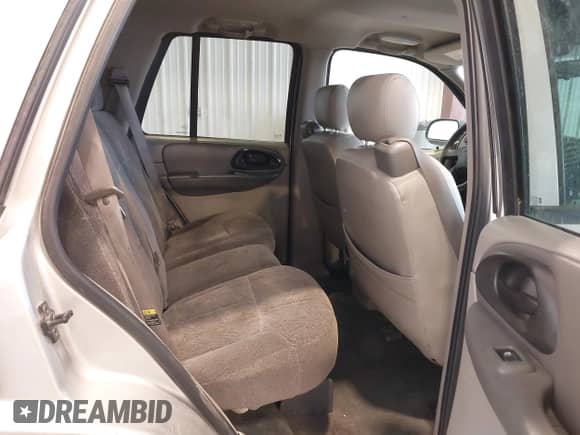 2004 Chevrolet TrailBlazer LT с VIN 1GNDT13S342123434, выставлен на аукционе IAAI как лот 42998890 с пробегом 156 465 миль миль и . История ставок и продаж доступна на DreamBid. Изображение 8.