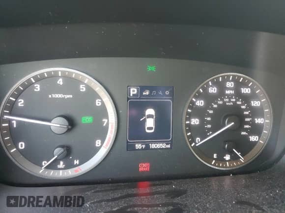 2016 Hyundai Sonata SE с VIN 5NPE24AF2GH269298, выставлен на аукционе Copart как лот 84775955 с пробегом 180 652 миль миль и Списание • Salvage title. История ставок и продаж доступна на DreamBid. Изображение 9.