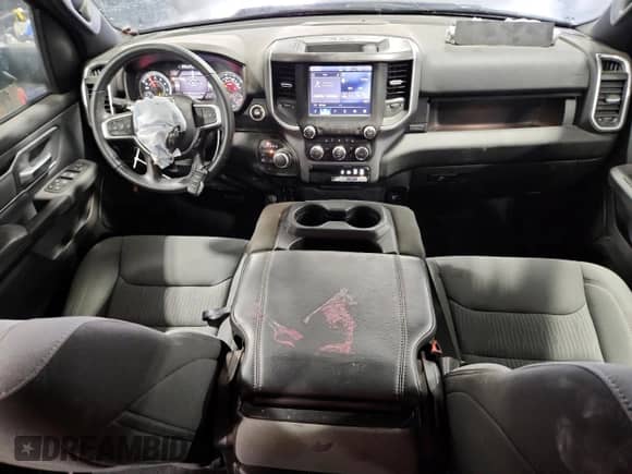 2022 Ram 1500 Big Horn z VIN 1C6RRFBG8NN423503, wystawiony jako Copart lot #84465445 z przebiegiem 20 877 mil mil oraz Szkoda całkowita • Salvage title. Historia ofert i sprzedaży dostępna na DreamBid. Obrazek 8.