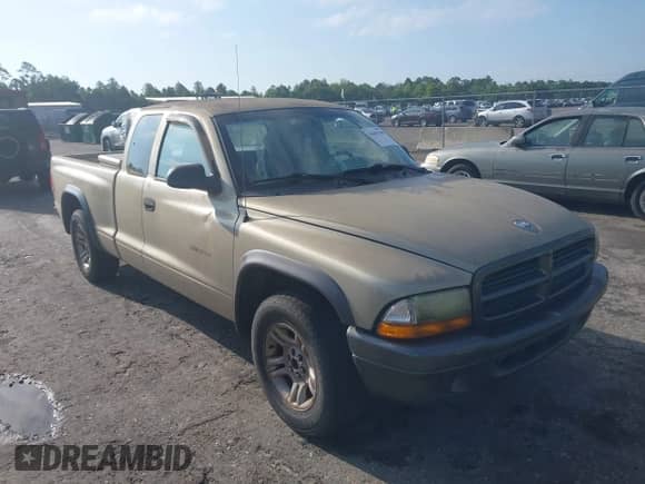2002 Dodge Dakota с VIN 1B7GL12X12S719612, выставлен на аукционе IAAI как лот 42603160 с пробегом 242 041 миль миль и . История ставок и продаж доступна на DreamBid. Изображение 1.