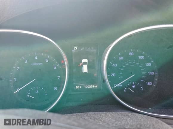 2017 Hyundai Santa Fe 2.4L z VIN 5NMZU3LB9HH007969, wystawiony jako Copart lot #85794085 z przebiegiem 170 251 mil mil oraz Czysty tytuł • Clean title. Historia ofert i sprzedaży dostępna na DreamBid. Obrazek 9.