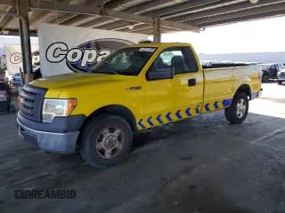 2011 Ford F-150 XL with VIN 1FTMF1CMXBKD98216, listed as a Copart auction lot 82311385 with 197,657 mi miles and Clean title. Bid and sale history available at DreamBid. Image 1.