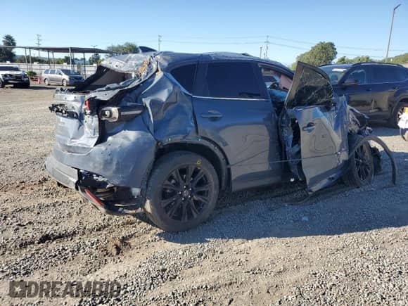 2023 Mazda CX-5 S Carbon Edition z VIN JM3KFBCM1P0114026, wystawiony jako Copart lot #81334135 z przebiegiem Nie podano mil oraz Szkoda całkowita • Salvage title. Historia ofert i sprzedaży dostępna na DreamBid. Obrazek 3.