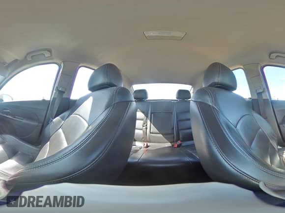 2014 Chevrolet Cruze 2LT z VIN 1G1PE5SB7E7134961, wystawiony jako Copart lot #80958165 z przebiegiem 154 313 mil mil oraz Szkoda całkowita • Salvage title. Historia ofert i sprzedaży dostępna na DreamBid. Obrazek 14.