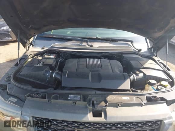 2011 Land Rover Range Rover Sport HSE Lux with VIN SALSK2D47BA713513, listed as a IAAI auction lot 42664248 with 234,659 mi miles and . Bid and sale history available at DreamBid. Image 10.