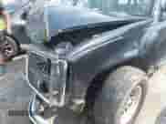 1989 GMC Sierra 1500 z VIN 1GTDK14K2KZ529560, wystawiony jako IAAI lot #42118820 z przebiegiem 274 585 mil mil oraz . Historia ofert i sprzedaży dostępna na DreamBid. Obrazek 6.