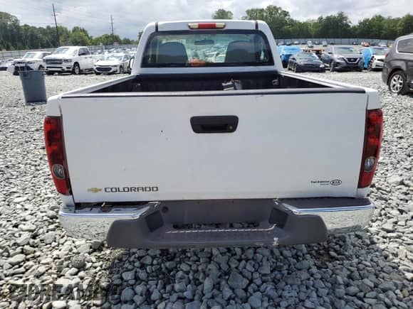 2006 Chevrolet Colorado Work Truck с VIN 1GCCS148068232993, выставлен на аукционе Copart как лот 69019385 с пробегом 130 475 миль миль и Списание • Salvage title. История ставок и продаж доступна на DreamBid. Изображение 6.