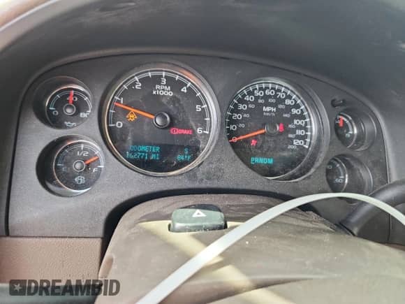 2011 GMC Sierra 1500 SLT z VIN 3GTP2WE31BG346653, wystawiony jako Copart lot #62480455 z przebiegiem 162 771 mil mil oraz Szkoda całkowita • Salvage title. Historia ofert i sprzedaży dostępna na DreamBid. Obrazek 9.