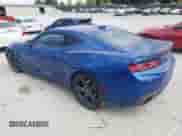 2017 Chevrolet Camaro 1LT z VIN 1G1FB1RX7H0146507, wystawiony jako Copart lot #70853035 z przebiegiem 82 058 mil mil oraz Szkoda całkowita • Salvage title. Historia ofert i sprzedaży dostępna na DreamBid. Obrazek 2.