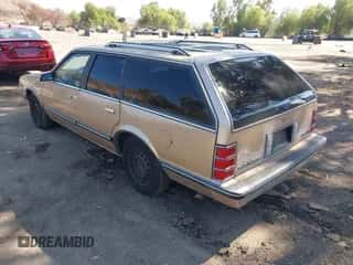 1986 Chevrolet Celebrity с VIN 1G1AW35W9G6180693, выставлен на аукционе IAAI как лот 43376805 с пробегом 156 348 миль миль и . История ставок и продаж доступна на DreamBid. Изображение 3.
