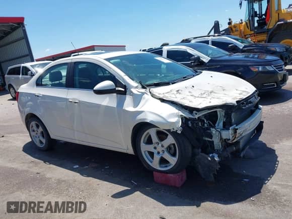 2016 Chevrolet Sonic LTZ с VIN 1G1JE5SB4G4145863, выставлен на аукционе IAAI как лот 42617124 с пробегом 69 418 миль миль и . История ставок и продаж доступна на DreamBid. Изображение 13.