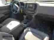 2015 Chevrolet Colorado 2WD WT с VIN 1GCHSAEAXF1211598, выставлен на аукционе Copart как лот 84583505 с пробегом 118 494 миль миль и Списание • Salvage title. История ставок и продаж доступна на DreamBid. Изображение 8.