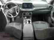 2024 Chevrolet Blazer LT z VIN 3GNKBHR40RS142479, wystawiony jako Copart lot #87407965 z przebiegiem 122 142 mil mil oraz Szkoda całkowita • Salvage title. Historia ofert i sprzedaży dostępna na DreamBid. Obrazek 8.