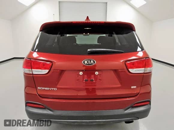 2018 Kia Sorento LX с VIN 5XYPG4A35JG388672, выставлен на аукционе Copart как лот 84981725 с пробегом 136 882 миль миль и Чистый • Clean title. История ставок и продаж доступна на DreamBid. Изображение 6.