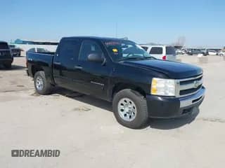 2010 Chevrolet Silverado 1500 LT z VIN 3GCRKSEA1AG200168, wystawiony jako IAAI lot #41875936 z przebiegiem 239 240 mil mil oraz . Historia ofert i sprzedaży dostępna na DreamBid. Obrazek 1.