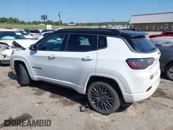 2022 Jeep Compass Limited с VIN 3C4NJDCBXNT111334, выставлен на аукционе IAAI как лот 42864125 с пробегом 68 026 миль миль и . История ставок и продаж доступна на DreamBid. Изображение 14.