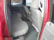 2006 Dodge 2500 SLT z VIN 1D7KS28C96J138139, wystawiony jako IAAI lot #41625505 z przebiegiem 186 173 mil mil oraz . Historia ofert i sprzedaży dostępna na DreamBid. Obrazek 8.