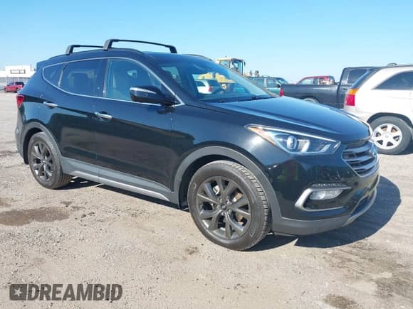 2017 Hyundai Santa Fe Ultimate с VIN 5XYZW4LA9HG493684, выставлен на аукционе IAAI как лот 43042305 с пробегом 116 767 миль миль и . История ставок и продаж доступна на DreamBid. Изображение 1.