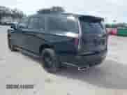 2022 Cadillac Escalade ESV с VIN 1GYS3KKT8NR288866, выставлен на аукционе IAAI как лот 41038612 с пробегом 39 710 миль миль и . История ставок и продаж доступна на DreamBid. Изображение 3.