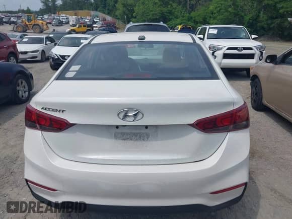 2018 Hyundai Accent SE с VIN 3KPC24A31JE023870, выставлен на аукционе IAAI как лот 42308573 с пробегом 146 333 миль миль и . История ставок и продаж доступна на DreamBid. Изображение 16.