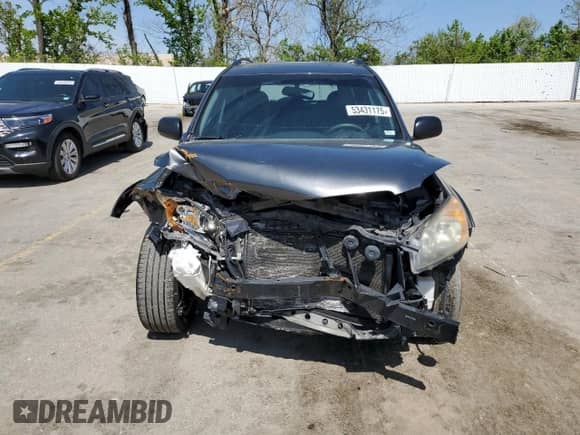 2009 Toyota RAV4 Sport with VIN JTMZK32V995024664, listed as a Copart auction lot 53431175 with 251,689 mi miles and Salvage title. Bid and sale history available at DreamBid. Image 5.