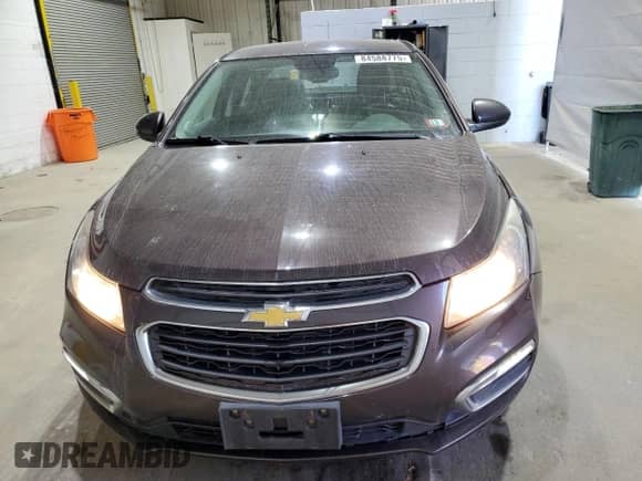 2015 Chevrolet Cruze LT with VIN 1G1PC5SB0F7158929, listed as a Copart auction lot 84588775 with 118,088 mi miles and Clean title. Bid and sale history available at DreamBid. Image 5.