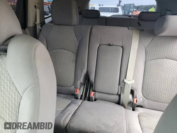 2011 Chevrolet Traverse LS with VIN 1GNKRFED0BJ368339, listed as a Copart auction lot 70447085 with Not provided miles and Salvage title. Bid and sale history available at DreamBid. Image 10.