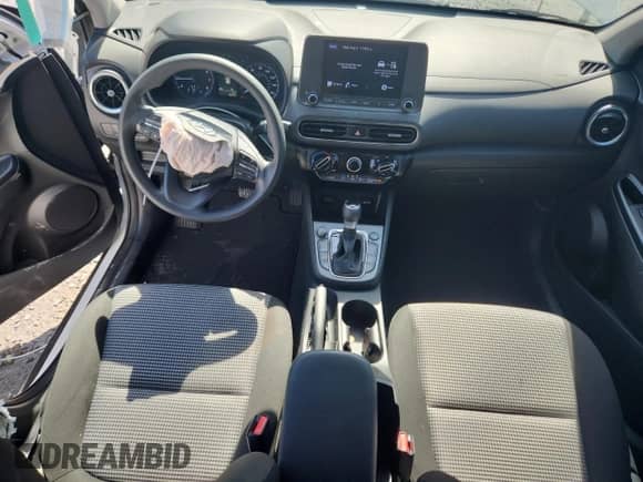 2022 Hyundai Kona SE with VIN KM8K22AB8NU789573, listed as a Copart auction lot 67748045 with 43,594 mi miles and Non repairable. Bid and sale history available at DreamBid. Image 8.