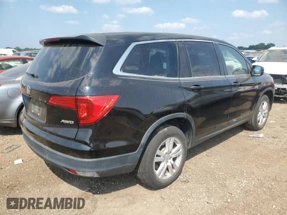2018 Honda Pilot LX с VIN 5FNYF6H17JB058711, выставлен на аукционе Copart как лот 67575485 с пробегом 24 494 миль миль и Списание • Salvage title. История ставок и продаж доступна на DreamBid. Изображение 3.
