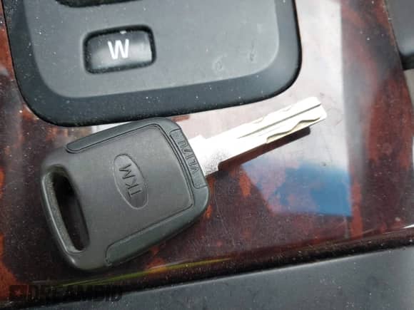 2007 Volvo XC70 with VIN YV4SZ592571283464, listed as a IAAI auction lot 43160806 with 239,742 mi miles and . Bid and sale history available at DreamBid. Image 11.