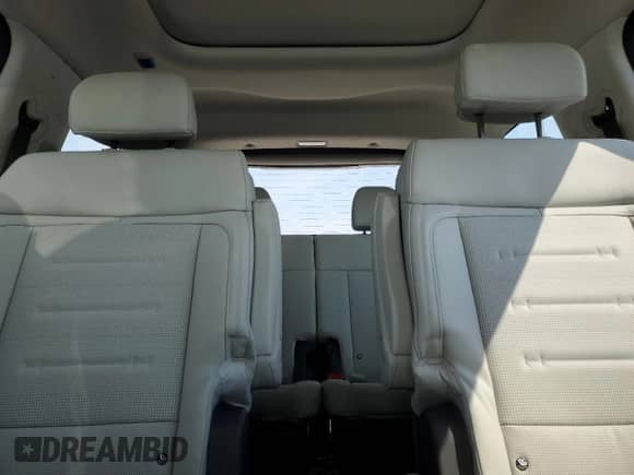 2024 Hyundai Santa Fe Calligraphy с VIN 5NMP5DG10RH001636, выставлен на аукционе Copart как лот 58716784 с пробегом 867 миль миль и Списание • Salvage title. История ставок и продаж доступна на DreamBid. Изображение 10.