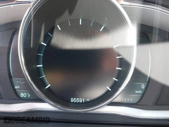 2015 Volvo S60 T5 Drive-E Premier with VIN YV126MFB8F2302747, listed as a IAAI auction lot 42247878 with 95,591 mi miles and . Bid and sale history available at DreamBid. Image 7.