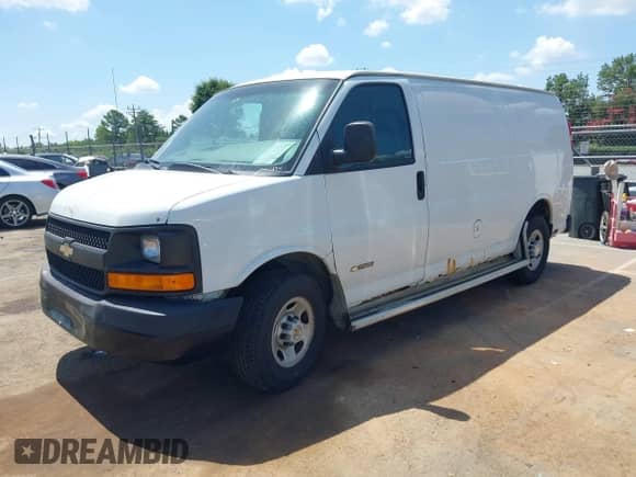 2005 Chevrolet Express Cargo Y3H Paratransit с VIN 1GCGG25U151155014, выставлен на аукционе IAAI как лот 42727665 с пробегом 143 519 миль миль и . История ставок и продаж доступна на DreamBid. Изображение 2.