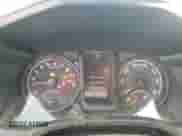 2021 Toyota Tacoma SR с VIN 3TYRX5GN3MT005928, выставлен на аукционе Copart как лот 55757665 с пробегом 139 272 миль миль и Списание • Salvage title. История ставок и продаж доступна на DreamBid. Изображение 9.
