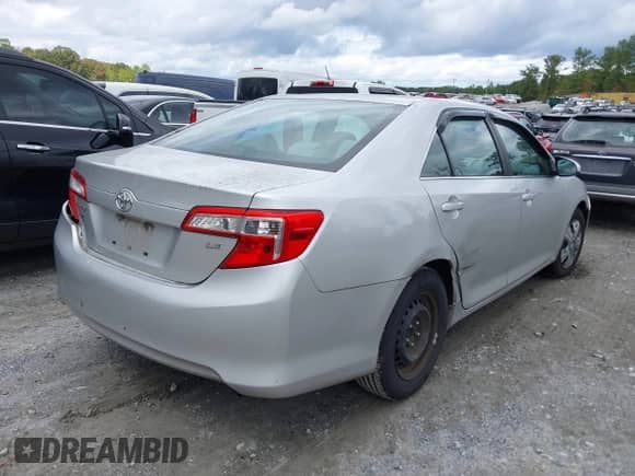 2012 Toyota Camry SE with VIN 4T1BF1FK2CU054382, listed as a IAAI auction lot 43313378 with 151,498 mi miles and . Bid and sale history available at DreamBid. Image 4.