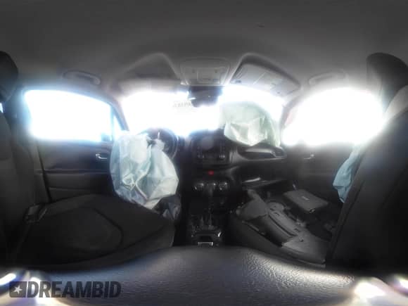 2017 Jeep Renegade Latitude с VIN ZACCJABBXHPE95831, выставлен на аукционе IAAI как лот 42693836 с пробегом 110 676 миль миль и . История ставок и продаж доступна на DreamBid. Изображение 17.