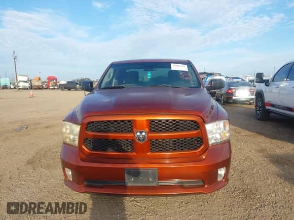 2013 Ram 1500 Express z VIN 1C6RR6FTXDS700420, wystawiony jako IAAI lot #42861555 z przebiegiem 138 643 mil mil oraz . Historia ofert i sprzedaży dostępna na DreamBid. Obrazek 12.