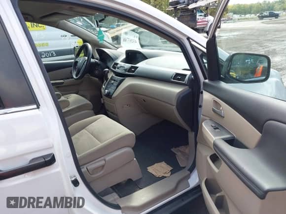 2013 Honda Odyssey LX с VIN 5FNRL5H22DB034207, выставлен на аукционе IAAI как лот 43265708 с пробегом 199 130 миль миль и . История ставок и продаж доступна на DreamBid. Изображение 5.