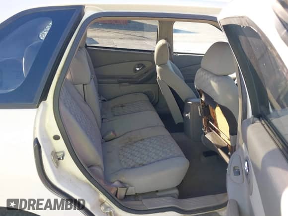 2005 Chevrolet Malibu Maxx LS with VIN 1G1ZT62845F137198, listed as a IAAI auction lot 43409681 with 196,426 mi miles and . Bid and sale history available at DreamBid. Image 8.