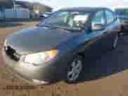 2009 Hyundai Elantra GLS z VIN KMHDU46D89U746348, wystawiony jako IAAI lot #41468140 z przebiegiem 127 284 mil mil oraz . Historia ofert i sprzedaży dostępna na DreamBid. Obrazek 2.