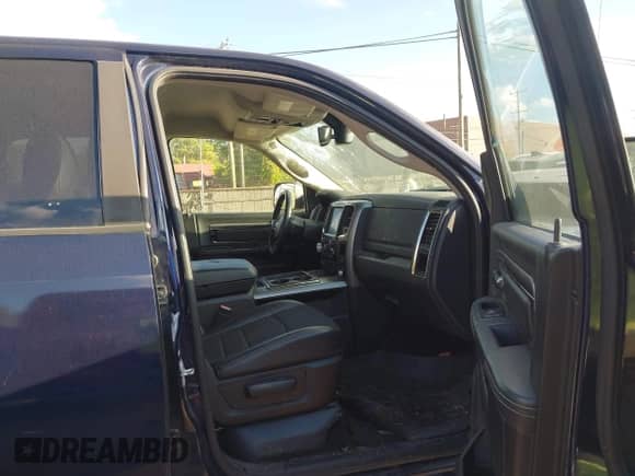 2015 Ram 1500 Sport с VIN 1C6RR7UT7FS571273, выставлен на аукционе IAAI как лот 43333932 с пробегом 126 369 миль миль и . История ставок и продаж доступна на DreamBid. Изображение 5.