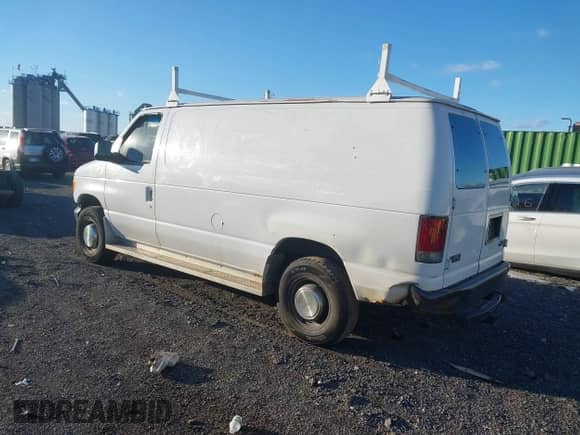 2004 Ford Econoline Cargo с VIN 1FTSE34L84HA87783, выставлен на аукционе IAAI как лот 41222516 с пробегом 245 991 миль миль и . История ставок и продаж доступна на DreamBid. Изображение 3.