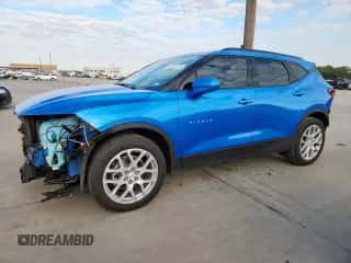 2025 Chevrolet Blazer LT с VIN 3GNKBCR43SS102132, выставлен на аукционе Copart как лот 81805725 с пробегом 9 885 миль миль и Списание • Salvage title. История ставок и продаж доступна на DreamBid. Изображение 1.