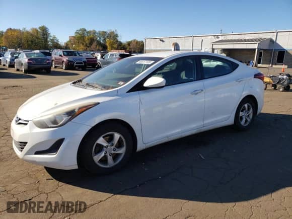 2014 Hyundai Elantra SE with VIN 5NPDH4AE0EH524058, listed as a Copart auction lot 90017105 with 190,790 mi miles and Salvage title. Bid and sale history available at DreamBid. Image 1.