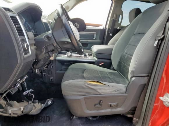 2013 Ram 1500 Outdoorsman z VIN 1C6RR6LTXDS518656, wystawiony jako Copart lot #69654105 z przebiegiem Nie podano mil oraz Szkoda całkowita • Salvage title. Historia ofert i sprzedaży dostępna na DreamBid. Obrazek 7.