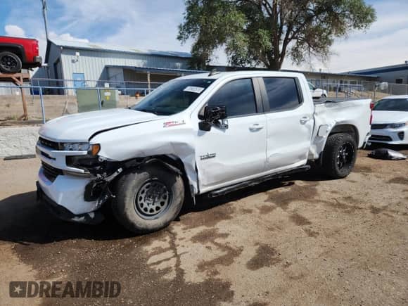 2021 Chevrolet Silverado 1500 RST with VIN 1GCUYEED3MZ353305, listed as a Copart auction lot 70902515 with 63,378 mi miles and Salvage title. Bid and sale history available at DreamBid. Image 1.