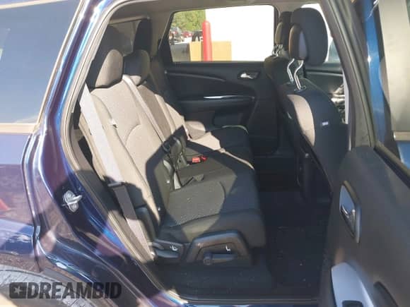 2019 Dodge Journey SE с VIN 3C4PDCBB4KT686892, выставлен на аукционе IAAI как лот 43331768 с пробегом 103 821 миль миль и . История ставок и продаж доступна на DreamBid. Изображение 8.