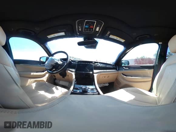 2024 Jeep Grand Cherokee Limited with VIN 1C4RJHBG7R8932773, listed as a IAAI auction lot 42305677 with Not provided miles and . Bid and sale history available at DreamBid. Image 18.