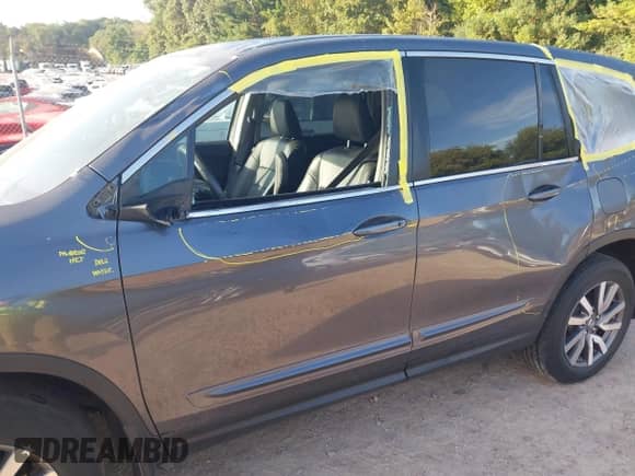 2022 Honda Pilot EX-L with VIN 5FNYF6H54NB099516, listed as a IAAI auction lot 43334754 with 44,731 mi miles and . Bid and sale history available at DreamBid. Image 6.